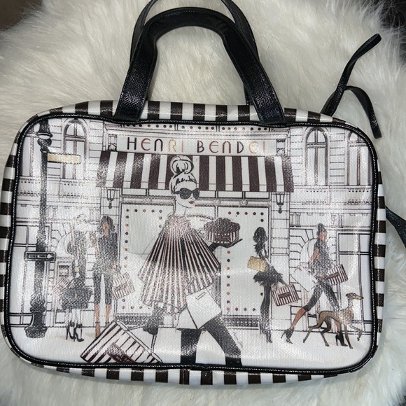 EUC HENRI BENDEL MEGAN HESS TRAVEL CASE - Picture 6 of 16